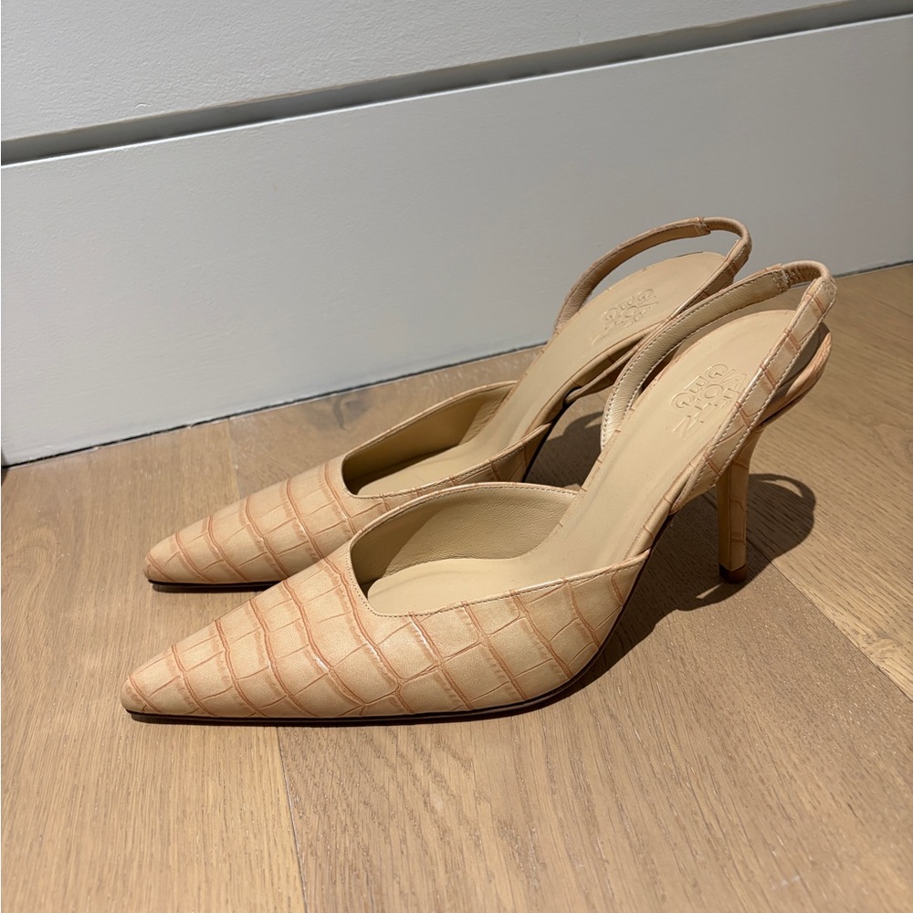 Beige Slingback kitten Heels